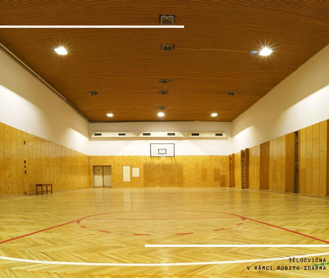 Hotel Kamzik *** Malá Morávka エクステリア 写真