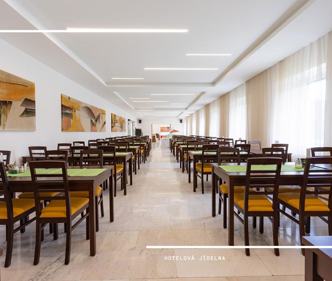 Hotel Kamzik *** Malá Morávka エクステリア 写真