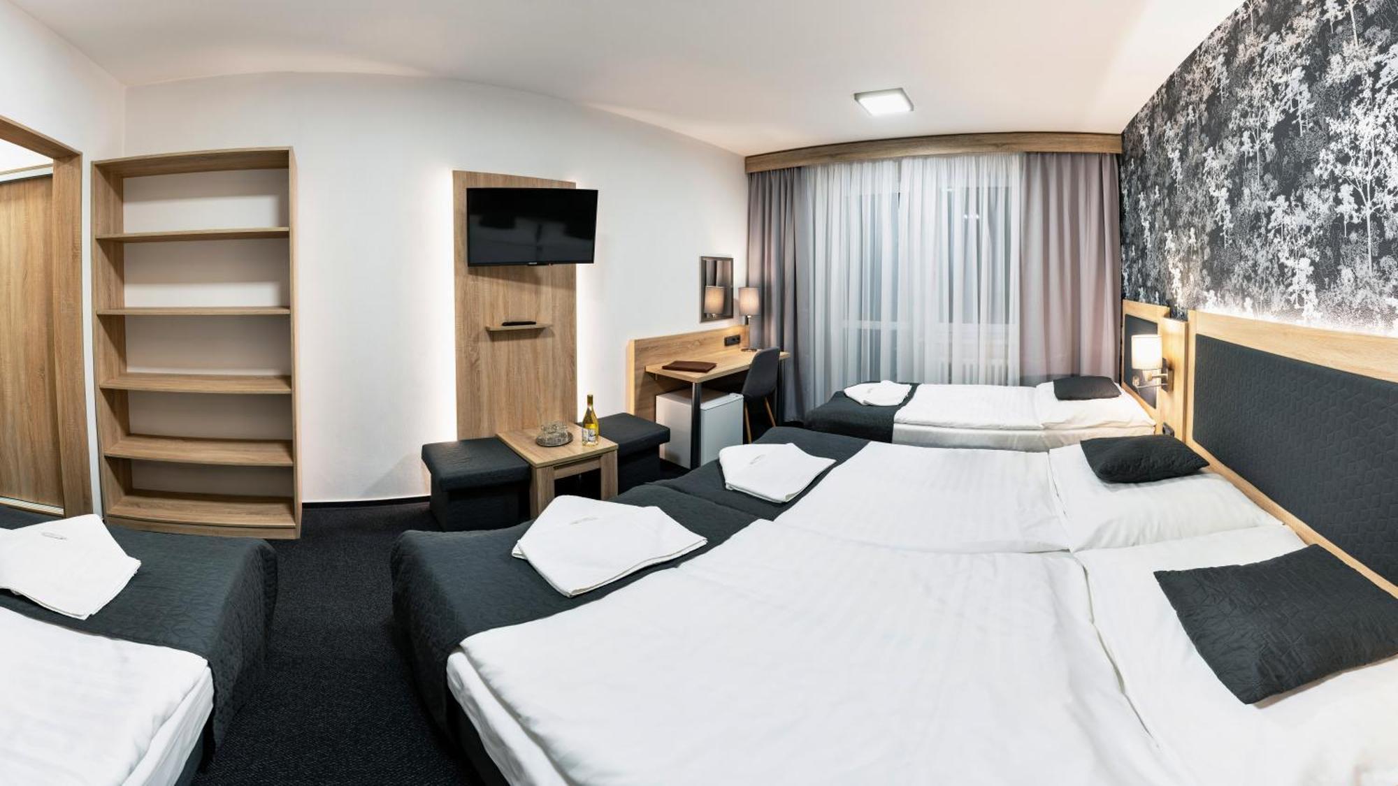 Hotel Kamzik *** Malá Morávka エクステリア 写真